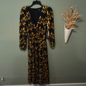 Rachel Roy Black Cross Bodice Gold Black Sparkles Floral Maxi Dress 16W NWT